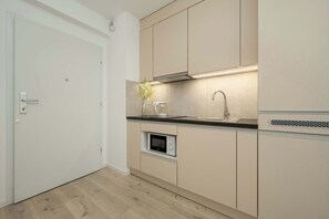 Fridge, microwave, stovetop, toaster