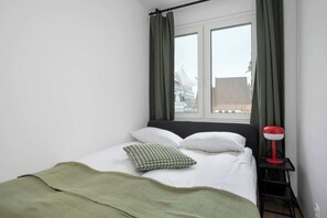 3 bedrooms, iron/ironing board, travel cot, WiFi