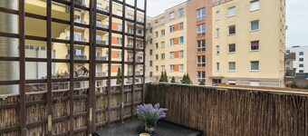 Rodzinny Apartament z Parkingiem w Poznaniu by Noclegi Renters