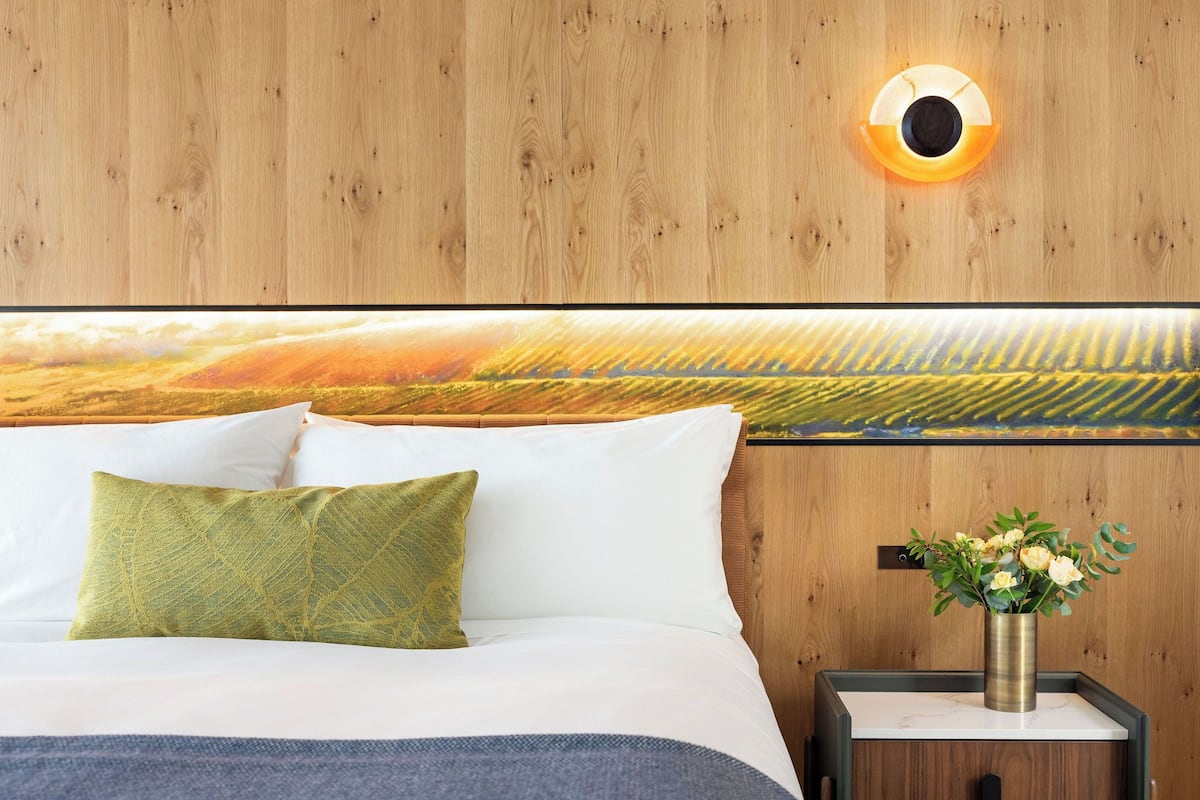 Egyptian cotton sheets, premium bedding, in-room safe, laptop workspace