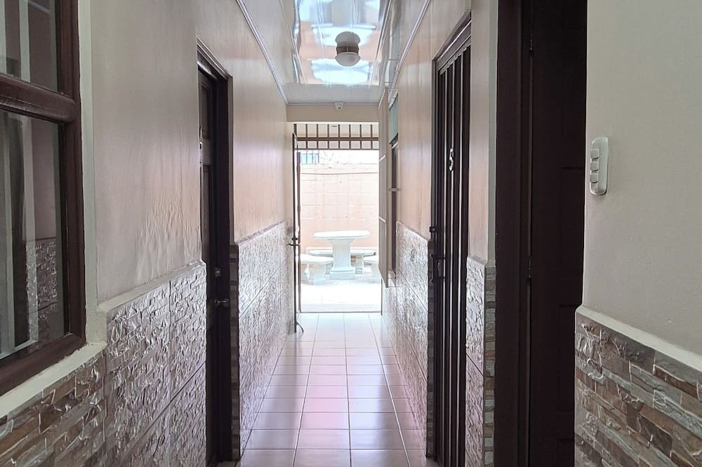 Velaz Guesthouse