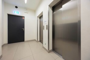 Interior - Wolska 165 | Comfort Studio | Remote Work (Warszawa)