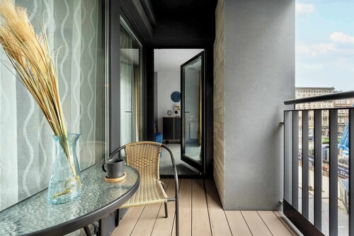 Stylish Apartment with Air Conditioning | Parking | Balcony