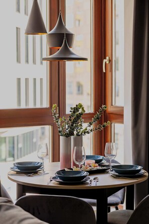 Dining - Żelazna 41 | Tasteful Apartment | Parking (Warszawa)