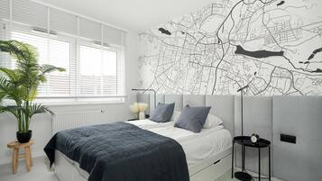 Schreibtisch, Bügeleisen/Bügelbrett, WLAN, Bettwäsche