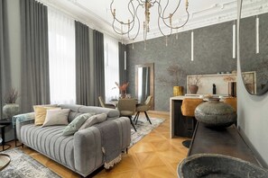 تلفزيون، مكتب