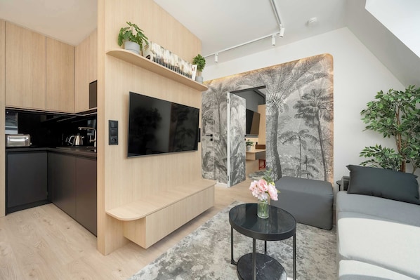 TV, offices