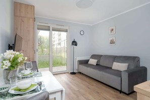 TV, offices - Nadolnik 8A | Comfy Studio | Poznań (Poznań)