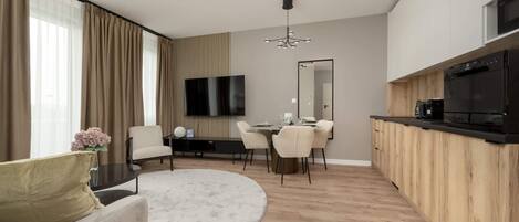 Televisio, työhuone