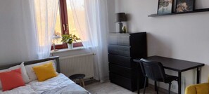 2 chambres, bureau, fer et planche à repasser, Wi-Fi