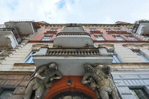 Exterior detail - Cosy Studio Hercules | Poznań International Fair (Poznań)