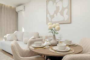 Dining - Al. Kopisto 11 | Bright Apartment | Air-conditioning (Rzeszów)