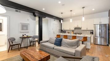 House (2 Bedrooms) | Front of property