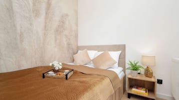 Ferros/tábuas de passar roupa, Wi-Fi, roupa de cama