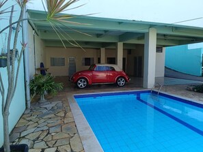 Udendørs pool