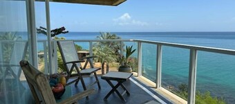 Luxury Beachfront Apt - El Morro