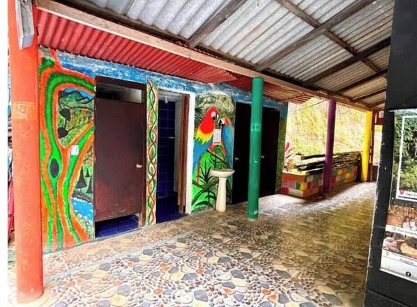 Enceinte de l’hébergement