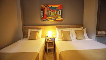 Family Room | Laptop workspace, iron/ironing board, free WiFi