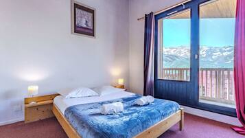 3 bedrooms, WiFi, bed sheets