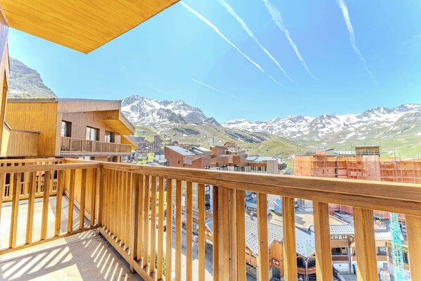 Property grounds - Scenic Apt Duplex near the Slopes (Valthorens)
