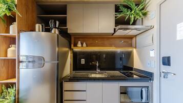 Basic Apartment | Private kitchen