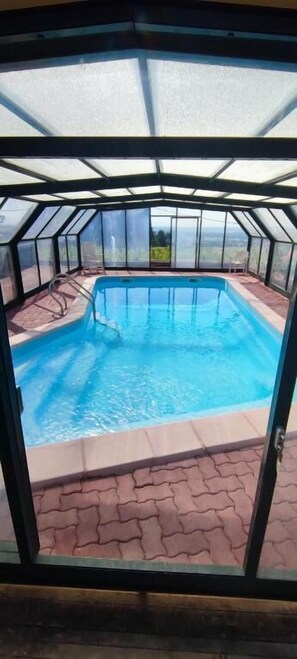 Indoor pool, seasonal outdoor pool - Chambres d'hotes de la Tulipe (Mittelbergheim)