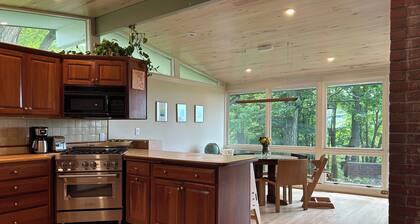 Centrally Located Bright Family Home with Peaceful Natural Views and Central A/C