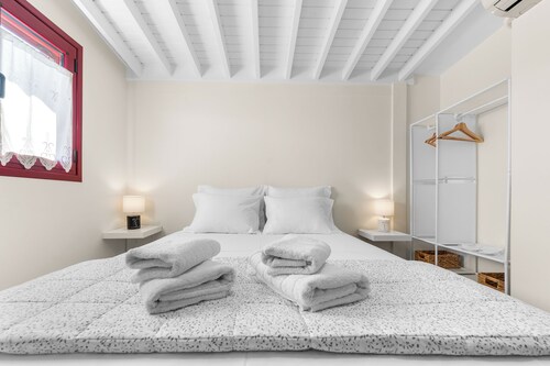 Α & G  House Lefkada so closed to  Lefkada town!