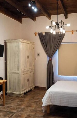 1 Schlafzimmer, WLAN, BettwÀsche