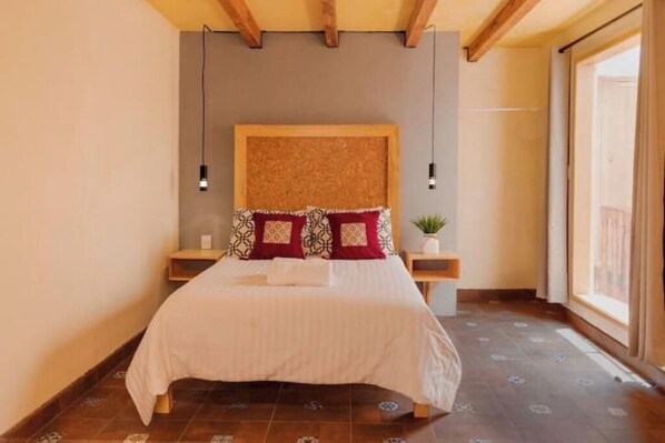 1 bedroom, WiFi, bed sheets - Modern Renovated Loft: Experience the Urban Heart (San Cristobal de las Casas, Chiapas)