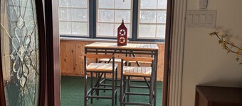 The Oak House with lake view. E. Tx , Tyler,Canton, Athens, areas. Private lake.