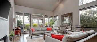 Charming 3 Bedroom Home in Wilsonville!