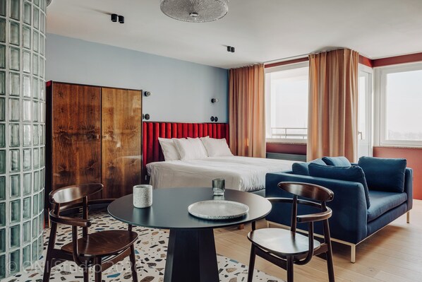 1 bedroom, iron/ironing board, WiFi