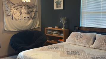 2 bedrooms, WiFi, bed sheets