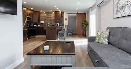 Cozy 1-Bedroom Retreat in the Heart of Langford