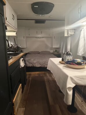 1 habitación, wifi y ropa de cama 