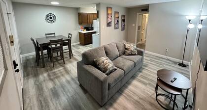 1BR Retreat • Cozy & Bright
