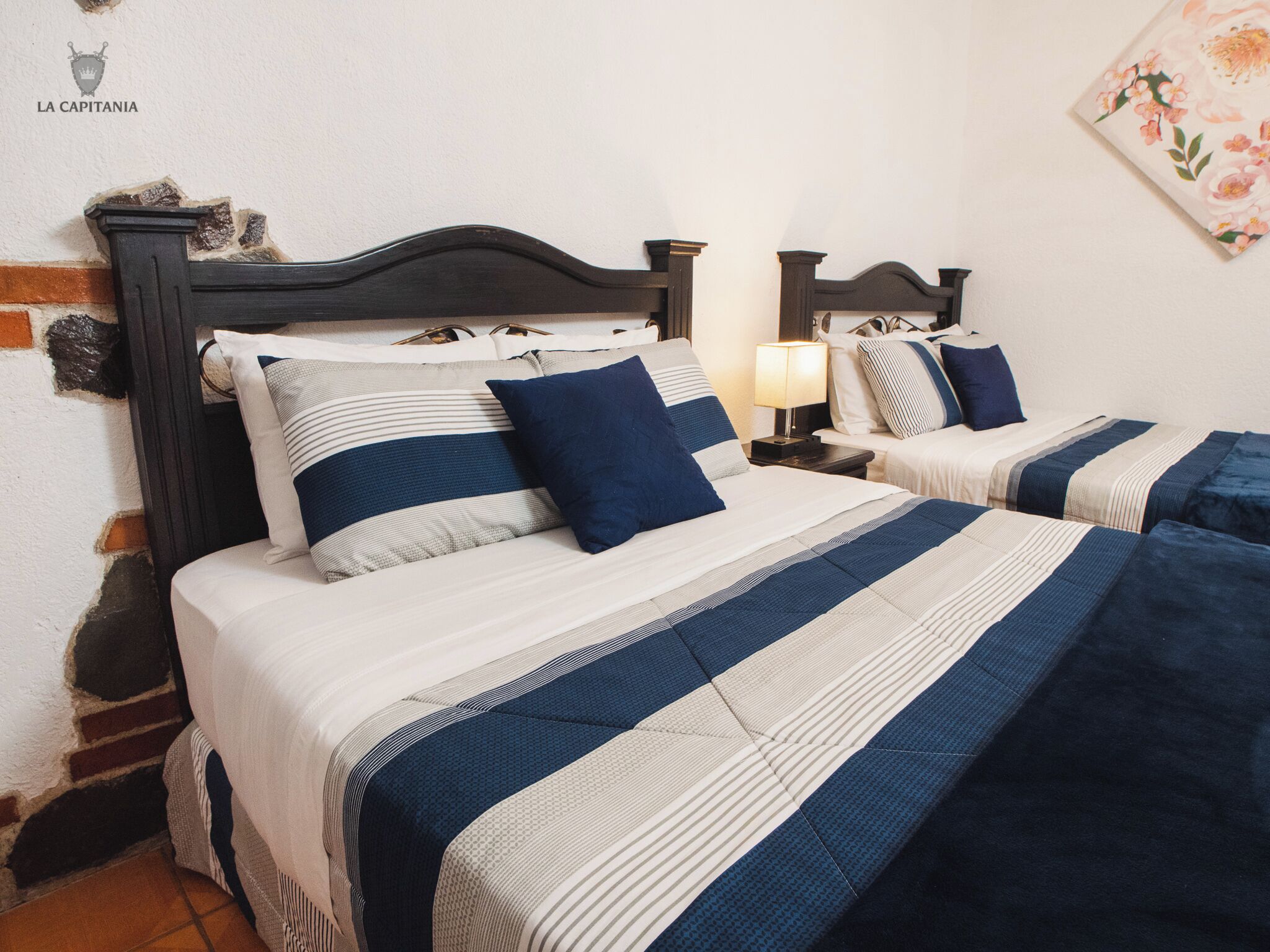 Habitación doble | Ropa de cama de alta calidad, edredón y decoración personalizada 