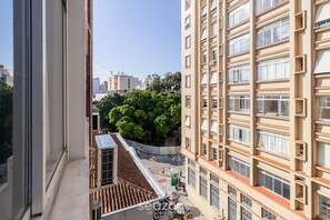 Basic Apartment | Interior