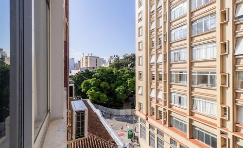 EJO - Modern Apartments in the Center of Floripa
