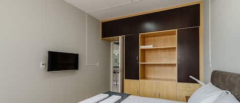 Basic Apartment | 2 bedrooms, free WiFi