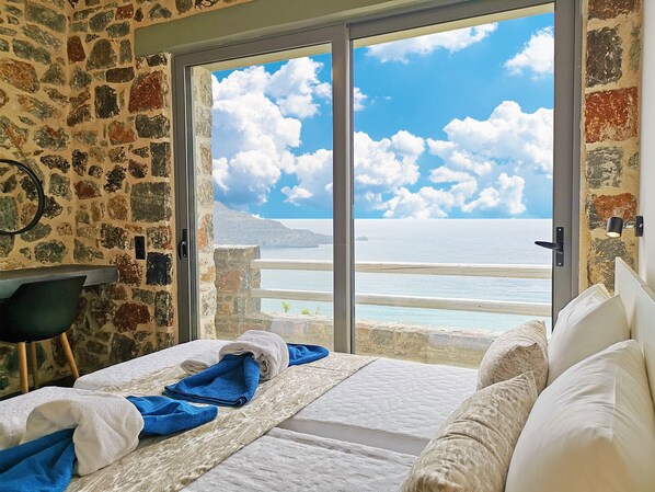 8 bedrooms, individually furnished, blackout curtains - Pyrgos Plakias Villas (Agios Vasileios)