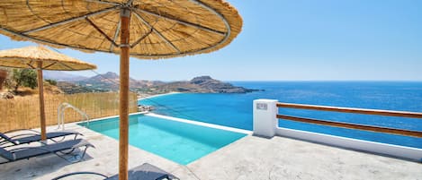 Villa, 2 chambres, piscine privée, vue mer | Terrasse/Patio