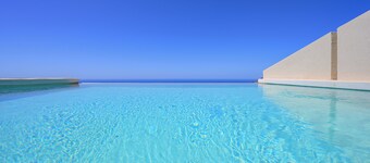 Pyrgos Exquisite Villas
