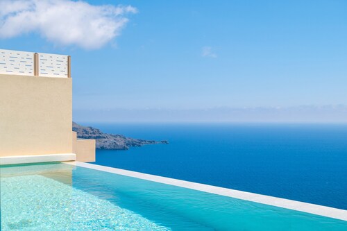 Pyrgos Exquisite Villas