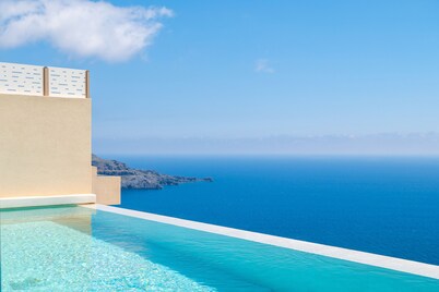 Pyrgos Exquisite Villas