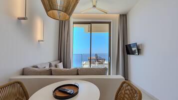 32 inci sebuah televisyen pintar dengan digital