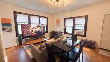 Téléviseur connecté, livres