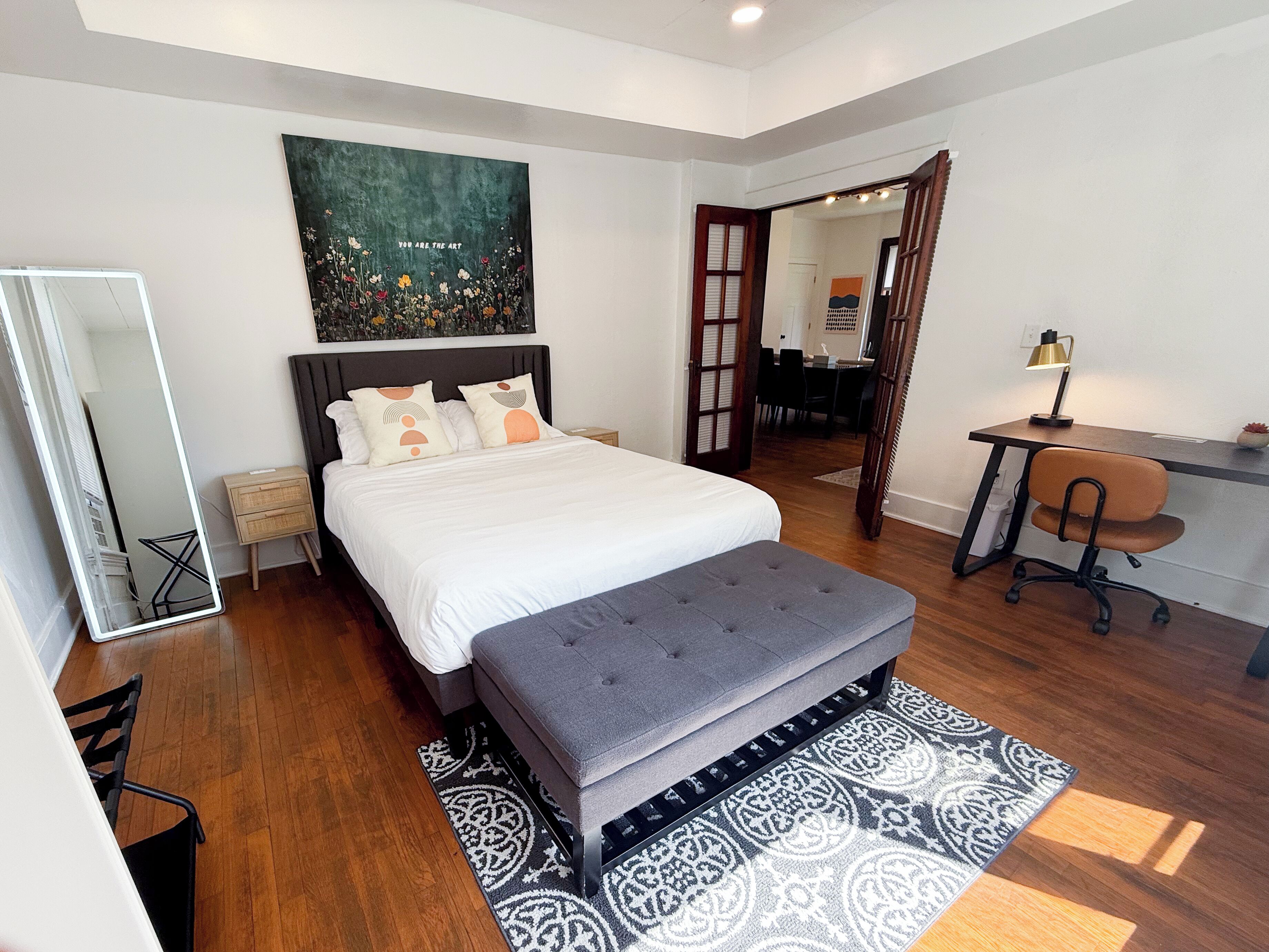 Desk, iron/ironing board, free WiFi, bed sheets