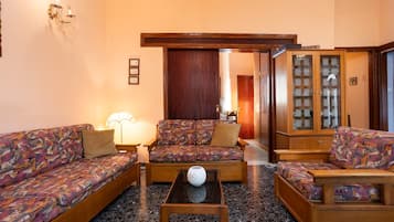 2 bedrooms, Internet